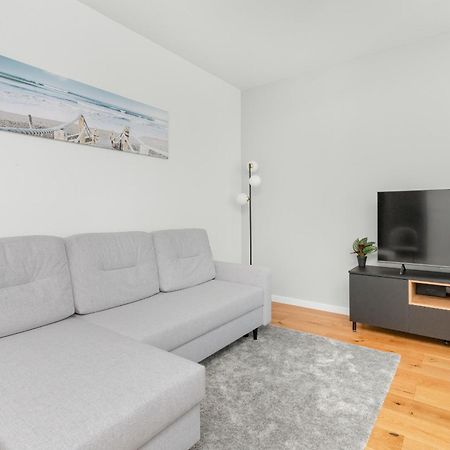 Apartament Na 15 Pietrze Z Widokiem Na Zatoke W Gdyni I Parkingiem By Noclegi Renters Гдиня Екстер'єр фото